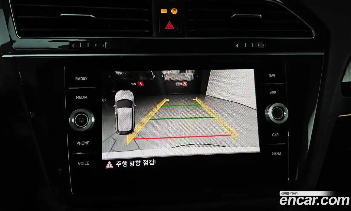 Volkswagen Tiguan 2020 2.0 Автомат в Москве № 276040, фото 14