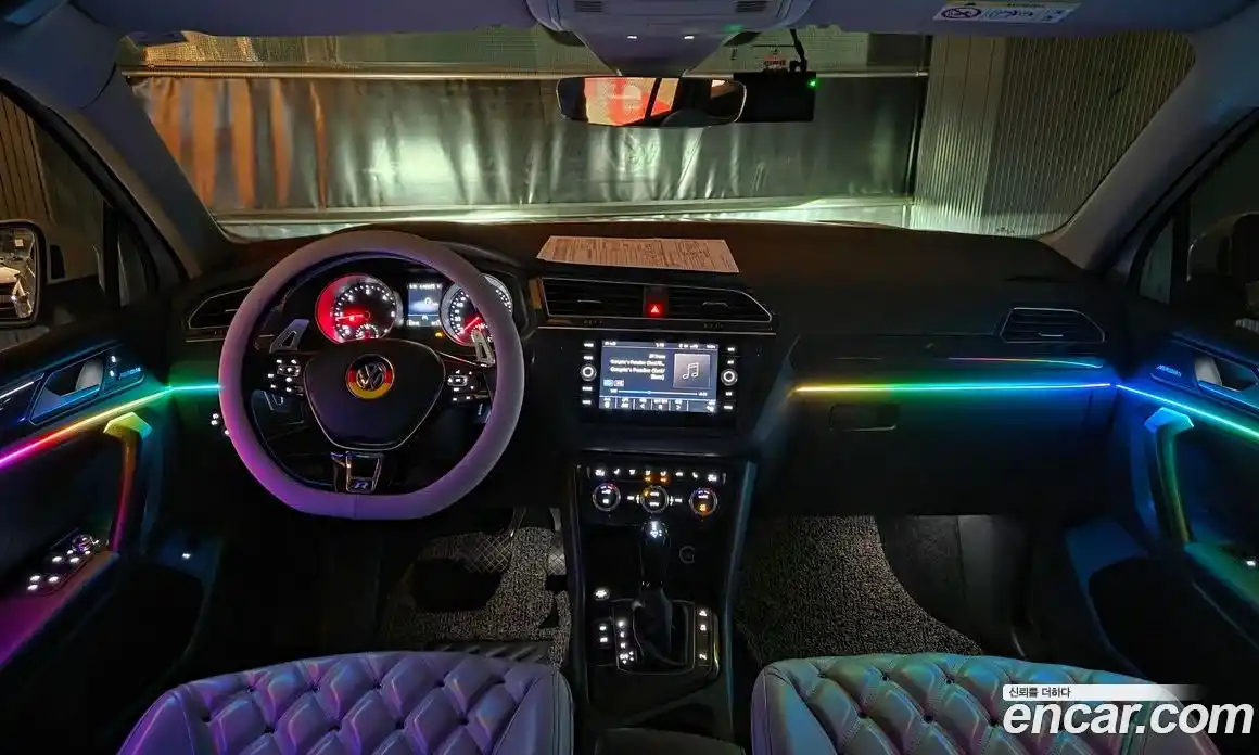 Volkswagen Tiguan 2020 2.0 Автомат в Москве № 276040, фото 20