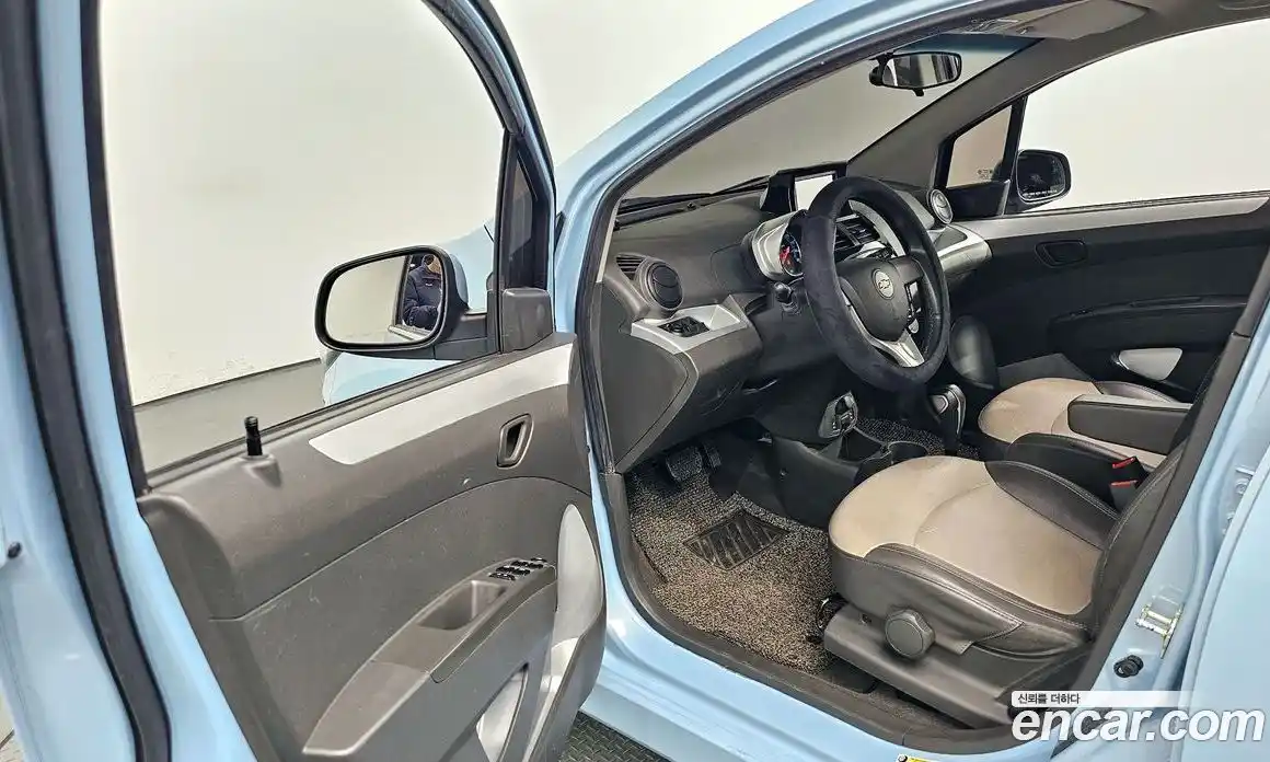 Chevrolet Spark 2014 1.0 Автомат в Москве № 27867, фото 15