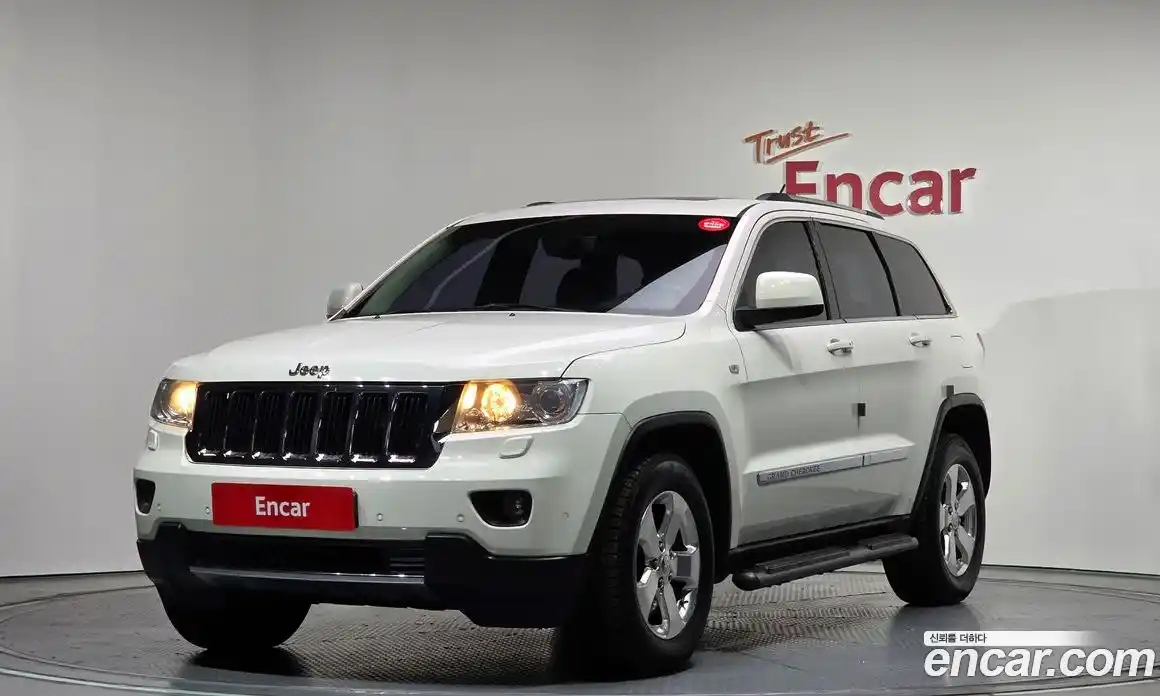 Jeep Cherokee 2012 3.0 Автомат в Москве № 278934, фото 19