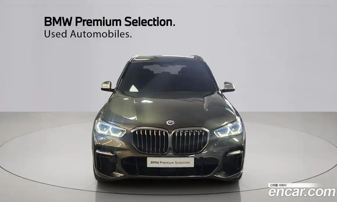 BMW X5 2023 4.4 Автомат в Москве № 281664, фото 3