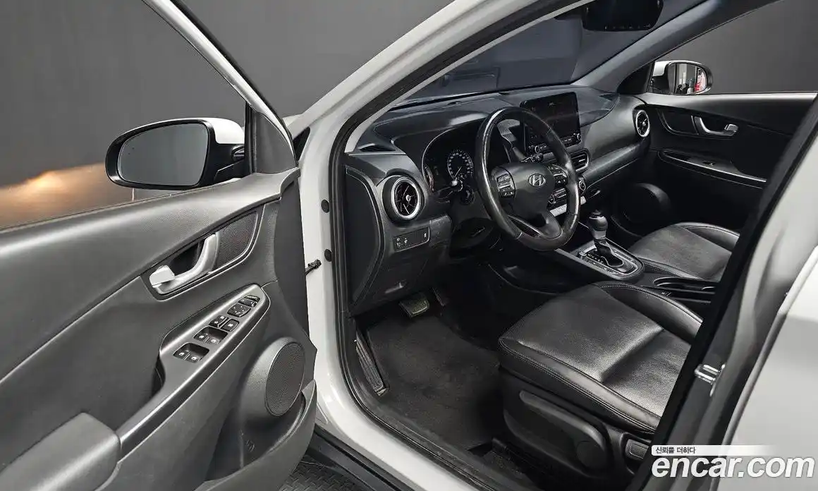 Hyundai Kona 2021 1.6 Автомат в Москве № 283163, фото 11