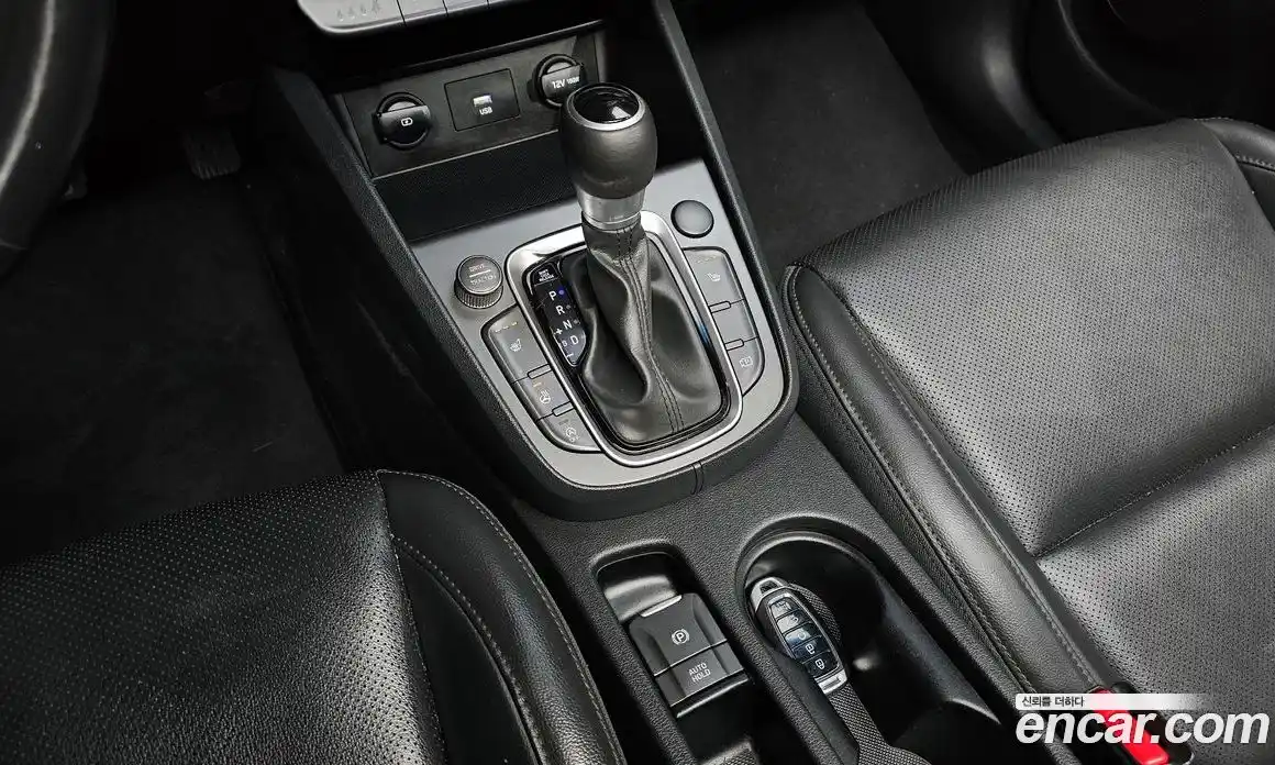 Hyundai Kona 2021 1.6 Автомат в Москве № 283163, фото 20