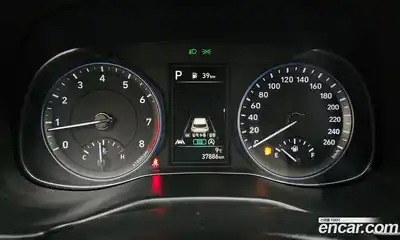 Hyundai Kona 2021 1.6 Автомат в Москве № 283163, миниатюра 9