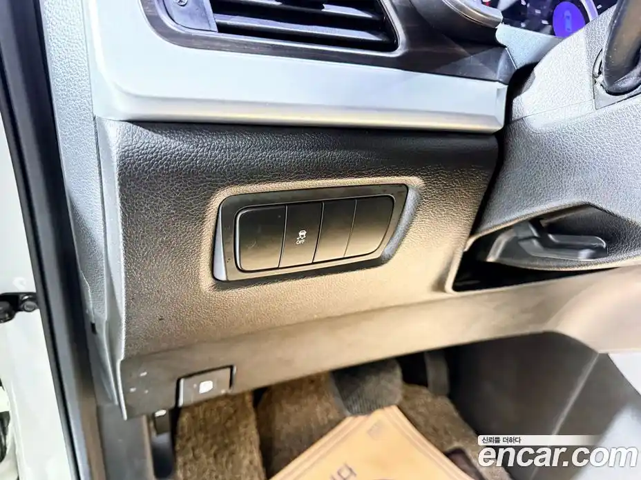 SsangYong Korando 2015 2.0 Автомат в Москве № 28660, фото 7