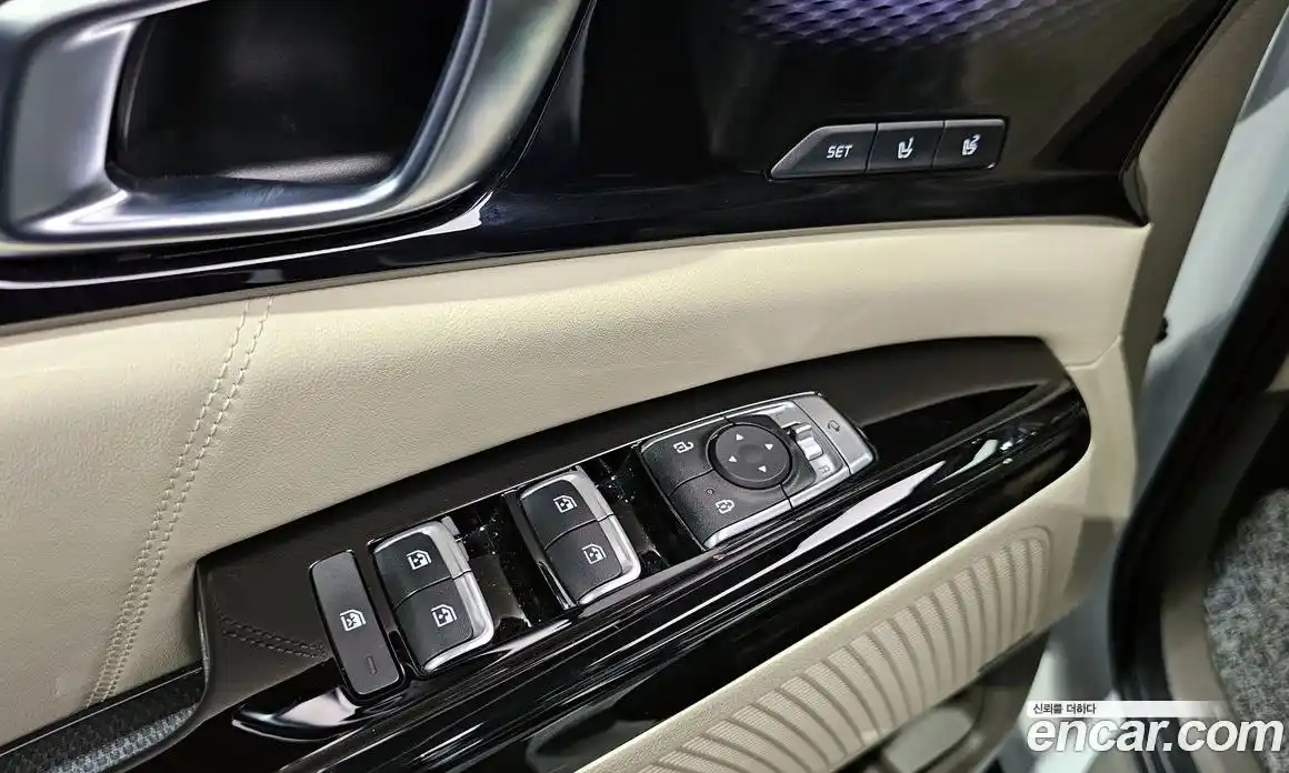 Kia Canival 2023 3.5 Автомат в Москве № 287010, фото 11