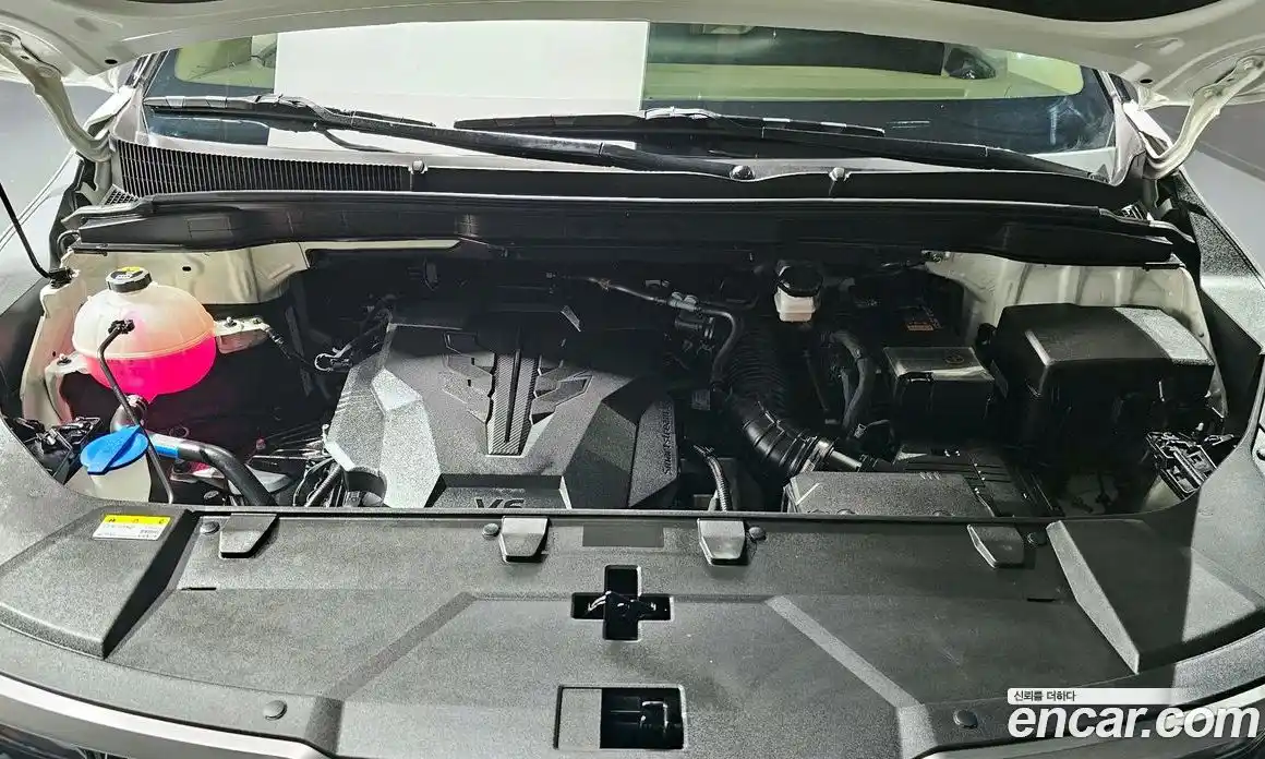 Kia Canival 2023 3.5 Автомат в Москве № 287010, фото 9