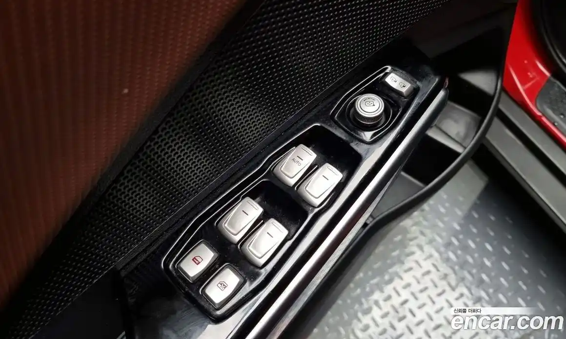 SsangYong TIBOLI 2018 1.6 Автомат в Москве № 31542, фото 20