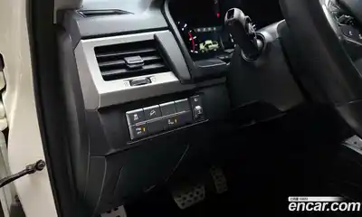 SsangYong Rexton 2018 2.2 Автомат в Москве № 31691, миниатюра 4