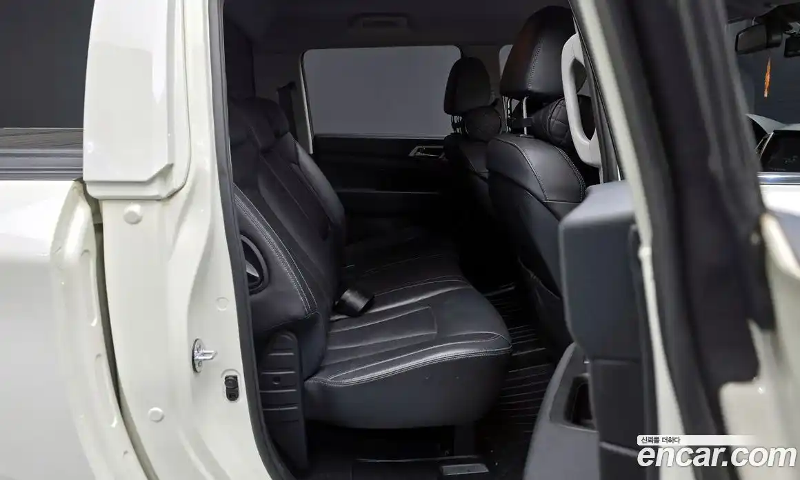 SsangYong Rexton 2018 2.2 Автомат в Москве № 31691, фото 8