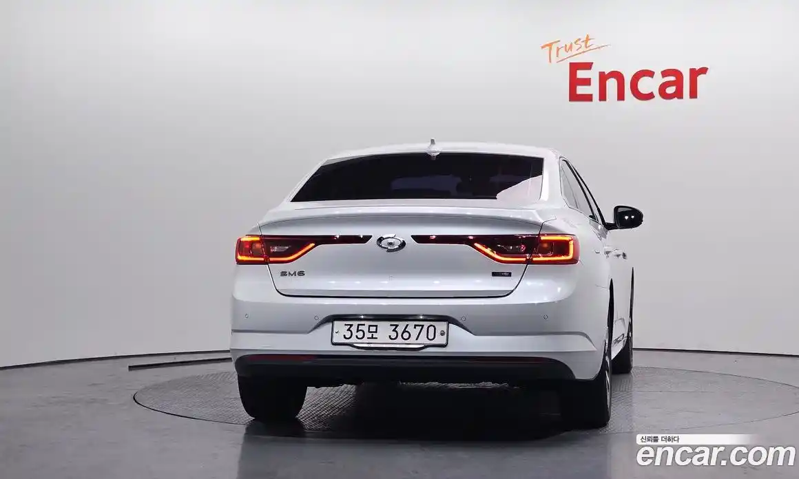 Renault SM6 2017 2.0 Автомат в Москве № 316939, фото 3