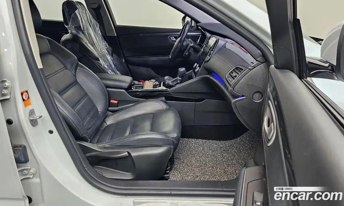 Renault SM6 2017 2.0 Автомат в Москве № 316939, фото 9