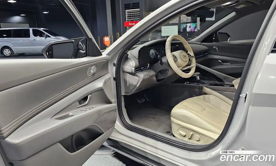 Hyundai Avante 2025 1.6 Автомат в Москве № 318322, фото 15