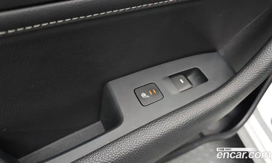 Hyundai Sonata 2018 2.0 Автомат в Москве № 319213, фото 10