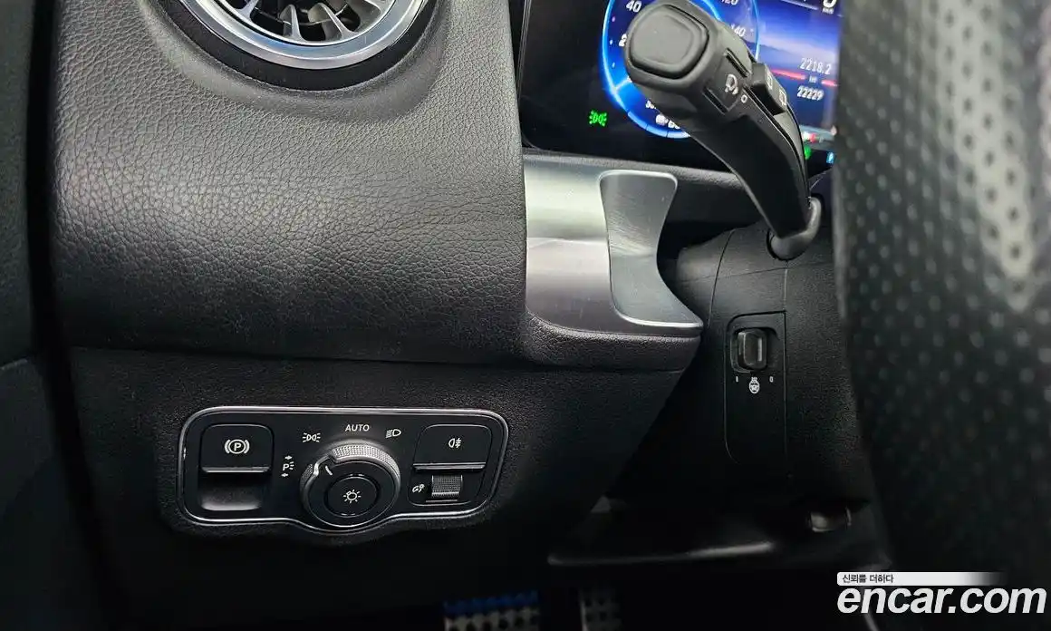 Mercedes-Benz EQB 2025 0.2 Автомат в Москве № 321758, фото 19