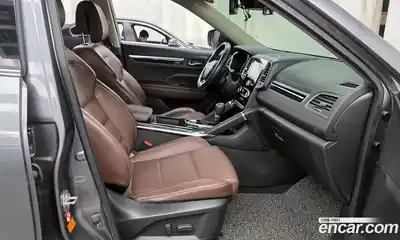 Renault QM6 2017 2.0 Автомат в Москве № 333702, миниатюра 11