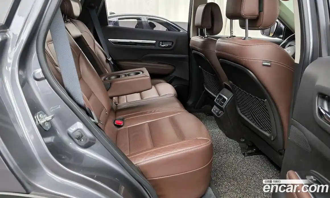 Renault QM6 2017 2.0 Автомат в Москве № 333702, фото 12