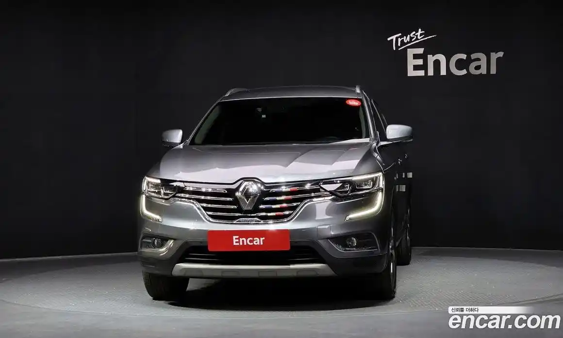 Renault QM6 2017 2.0 Автомат в Москве № 333702, фото 3