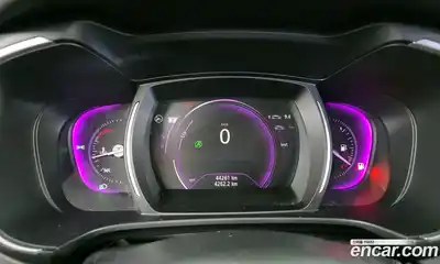 Renault QM6 2017 2.0 Автомат в Москве № 333702, миниатюра 8