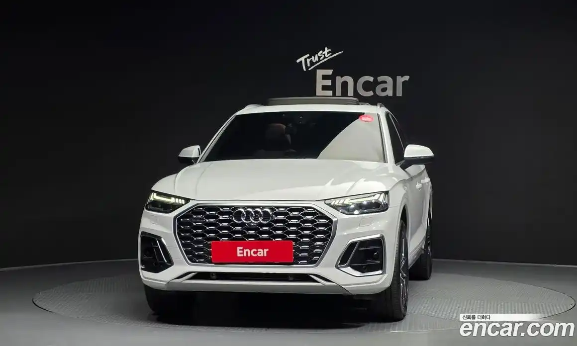 Audi Q5 2023 2.0 Автомат в Москве № 343451, фото 16