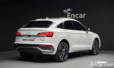 Audi Q5 2023 2.0 Автомат в Москве № 343451, миниатюра 2