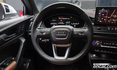 Audi Q5 2023 2.0 Автомат в Москве № 343451, миниатюра 8