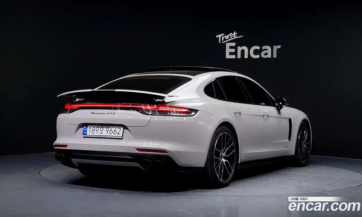 Porsche Panamera 2023 4.0 Автомат в Москве № 344438, фото 17