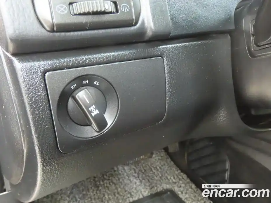 SsangYong Rexton 2014 2.0 Автомат в Москве № 35259, фото 10