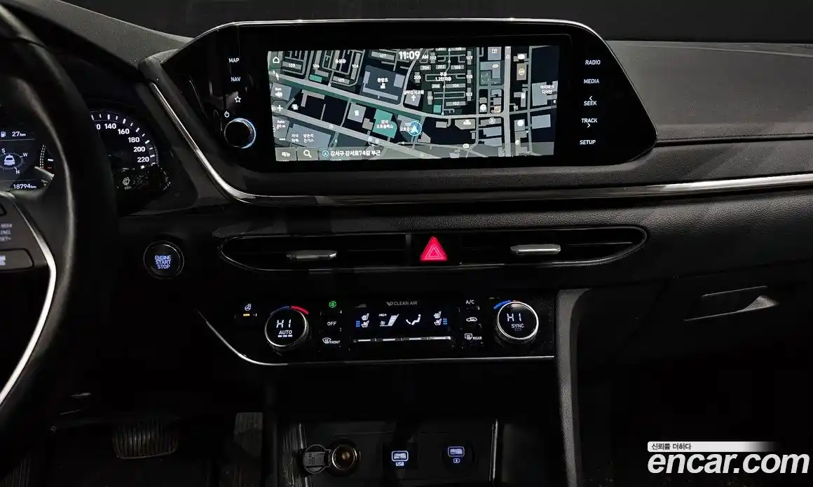 Hyundai Sonata 2021 2.0 Автомат в Москве № 3547, фото 2