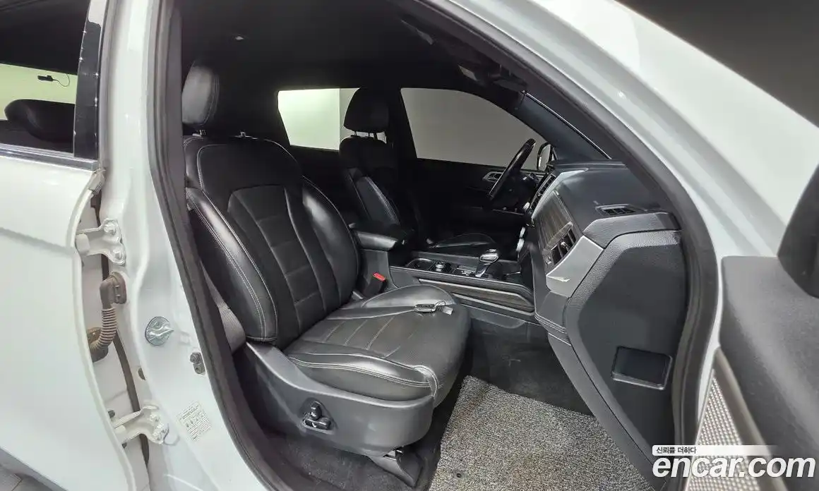 SsangYong Rexton 2019 2.2 Автомат в Москве № 35538, фото 6