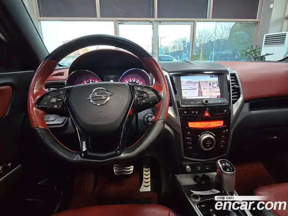 SsangYong TIBOLI 2015 1.6 Автомат в Москве № 35838, фото 11