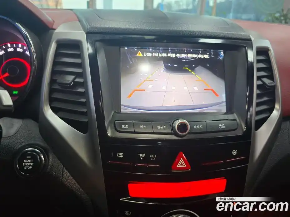 SsangYong TIBOLI 2015 1.6 Автомат в Москве № 35838, фото 15