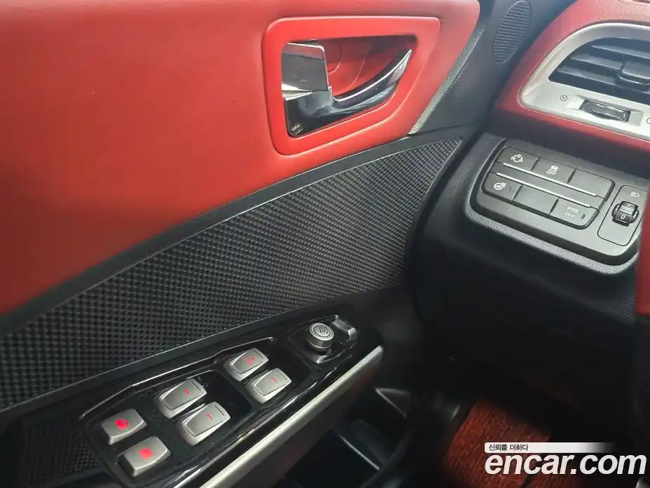 SsangYong TIBOLI 2015 1.6 Автомат в Москве № 35838, фото 17