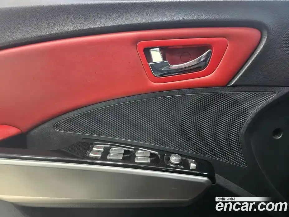 SsangYong TIBOLI 2015 1.6 Автомат в Москве № 35838, фото 19