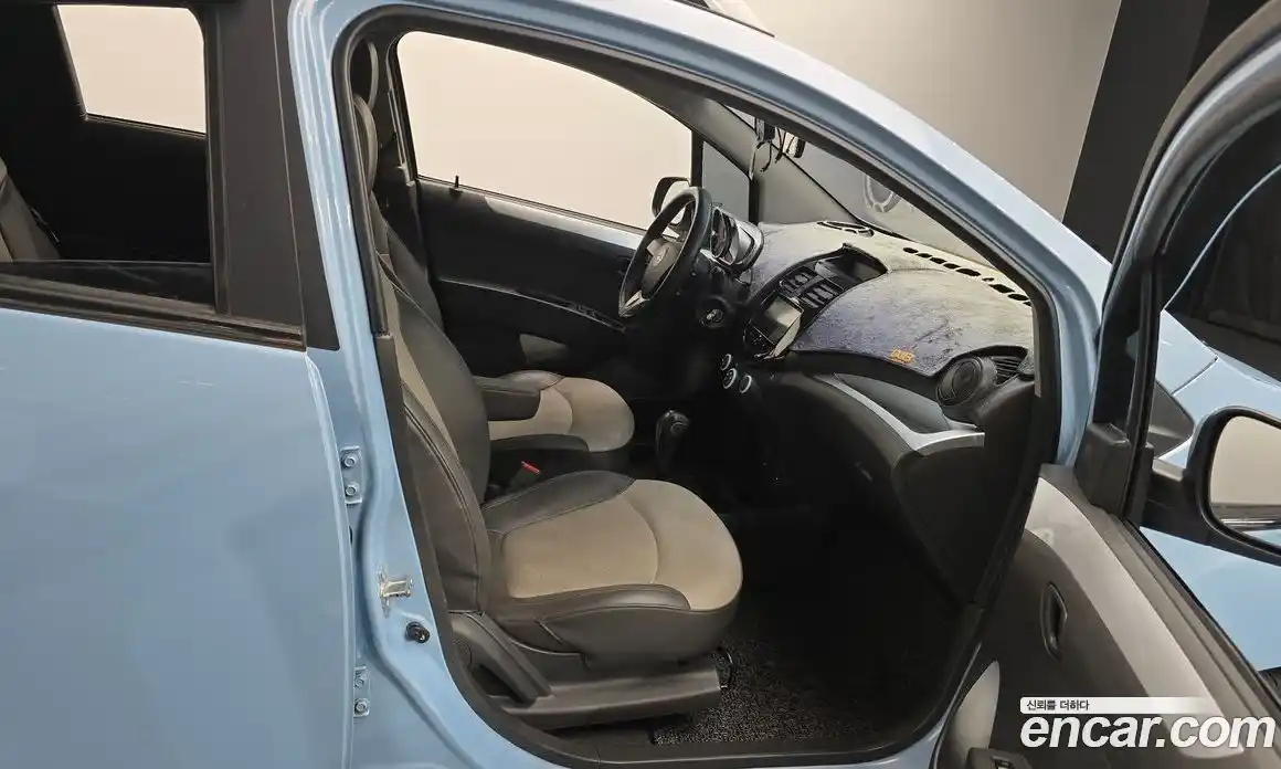 Chevrolet Spark 2014 1.0 Автомат в Москве № 36722, фото 11