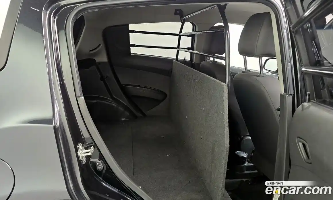 Chevrolet Spark 2014 1.0 Автомат в Москве № 37430, фото 19