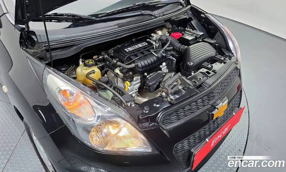 Chevrolet Spark 2014 1.0 Автомат в Москве № 37430, фото 20