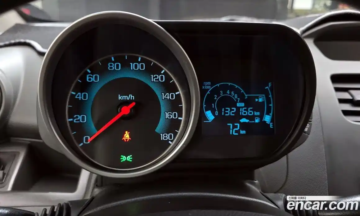 Chevrolet Spark 2014 1.0 Автомат в Москве № 37430, фото 10