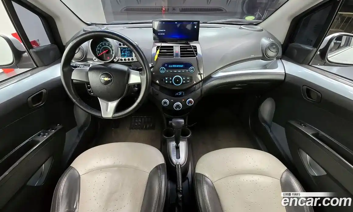 Chevrolet Spark 2012 1.0 Автомат в Москве № 38257, фото 13