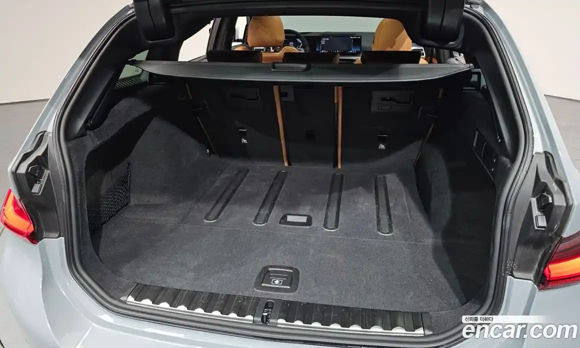 BMW 3-Series 2025 2.0 Автомат в Москве № 384169, фото 19