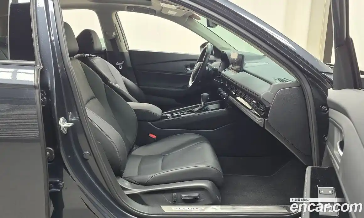 Honda Accord 2025 2.0 Автомат в Москве № 384288, фото 11