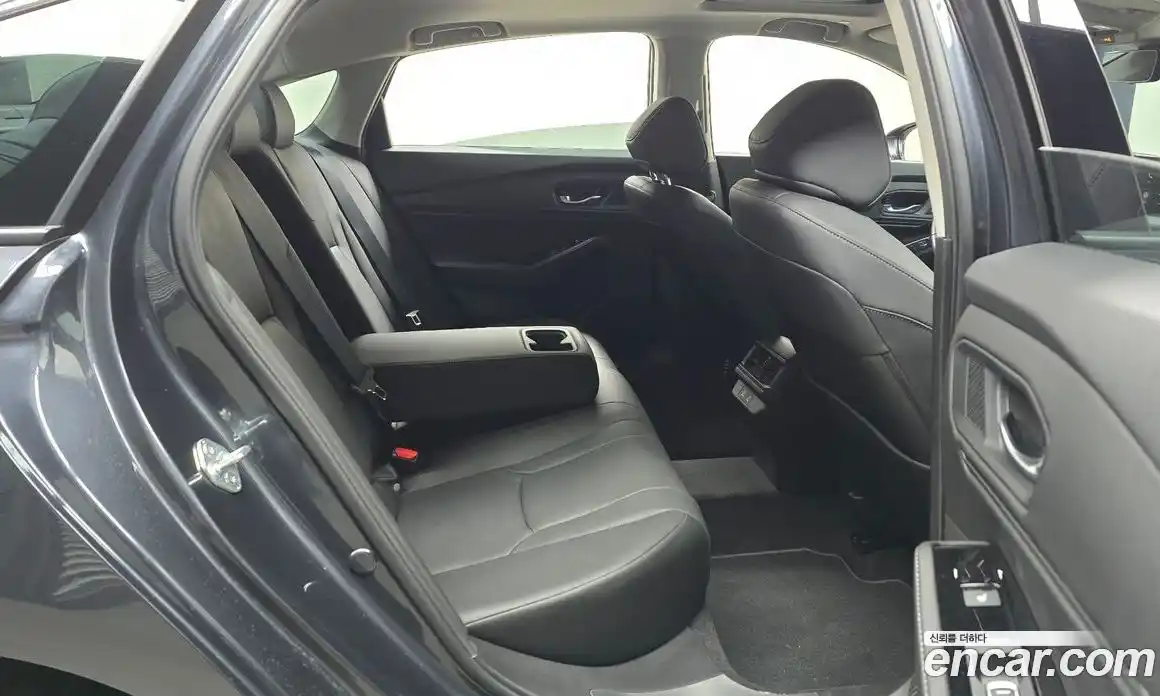 Honda Accord 2025 2.0 Автомат в Москве № 384288, фото 12