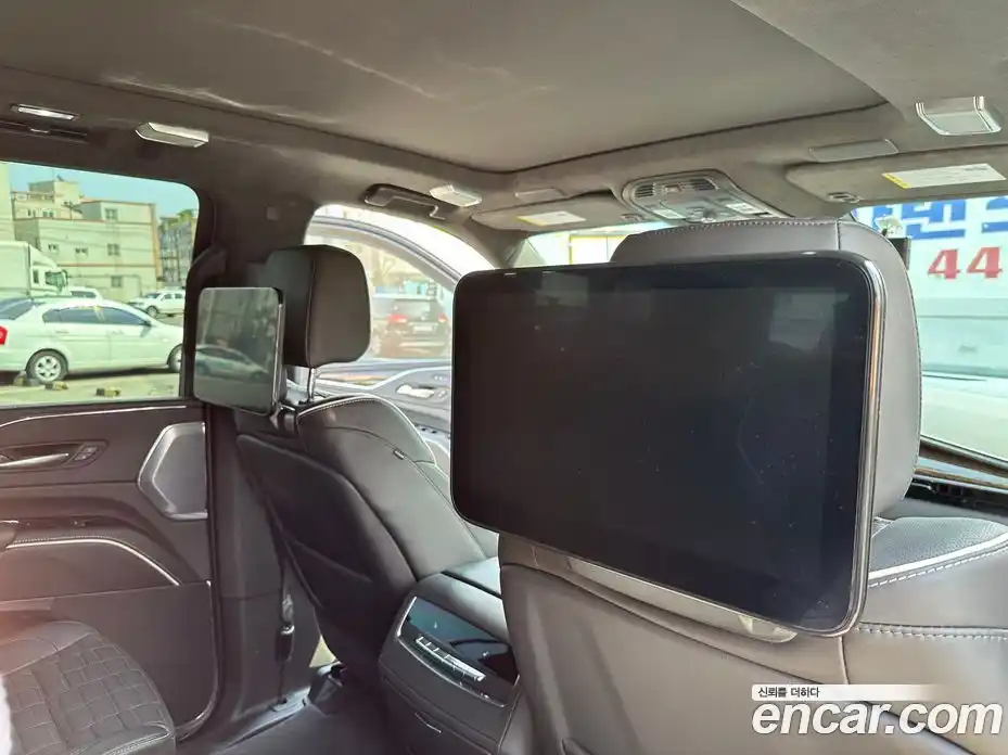 Cadillac Escalade 2024 6.2 Автомат в Москве № 386979, фото 20