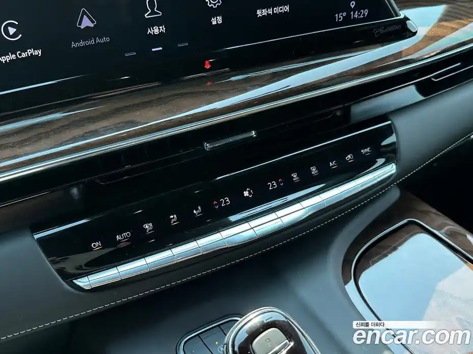 Cadillac Escalade 2024 6.2 Автомат в Москве № 386979, фото 10