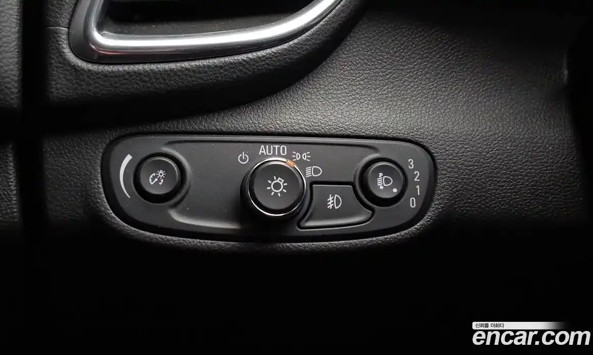 Chevrolet Trax 2017 1.4 Автомат в Москве № 39244, фото 19