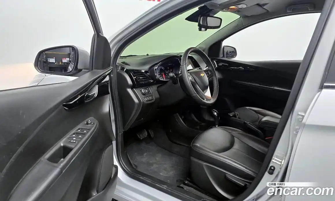 Chevrolet Spark 2018 1.0 Автомат в Москве № 39321, фото 13