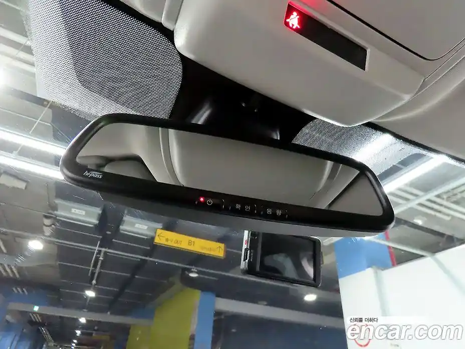 Renault SM6 2019 2.0 Автомат в Москве № 401625, фото 16