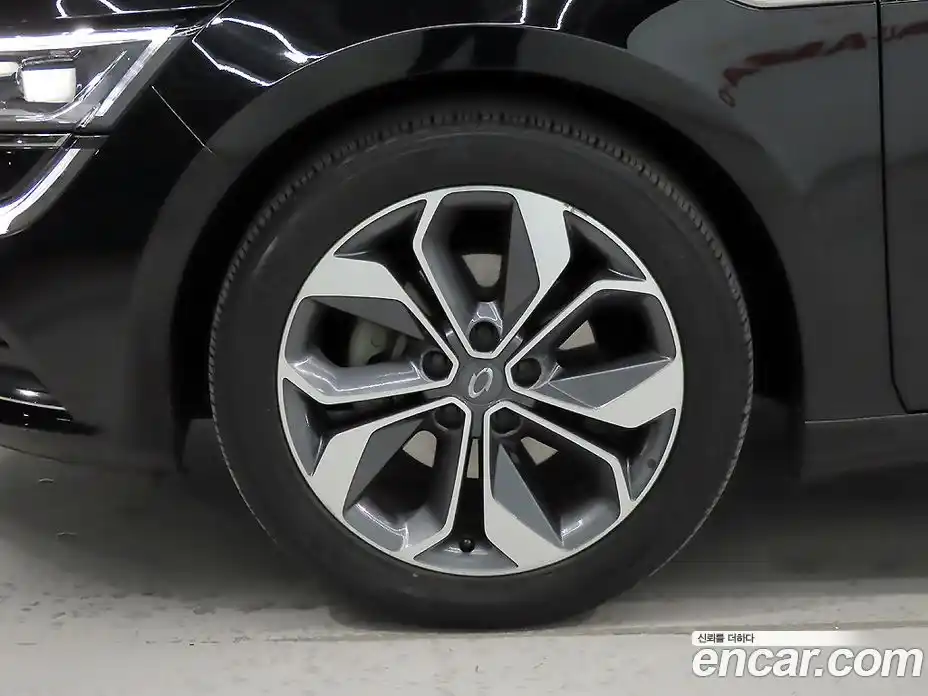 Renault SM6 2019 2.0 Автомат в Москве № 401625, фото 19