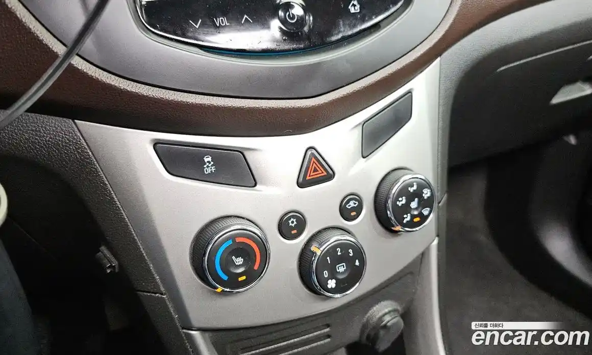 Chevrolet Trax 2014 1.4 Автомат в Москве № 40349, фото 14