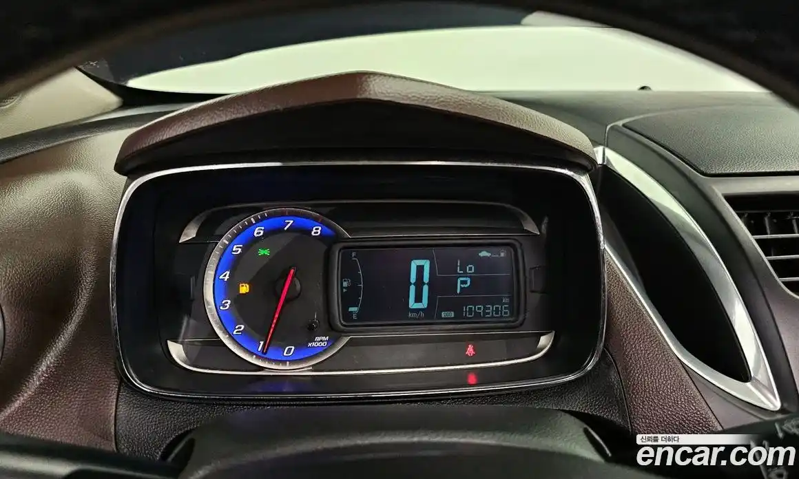 Chevrolet Trax 2014 1.4 Автомат в Москве № 40349, фото 17